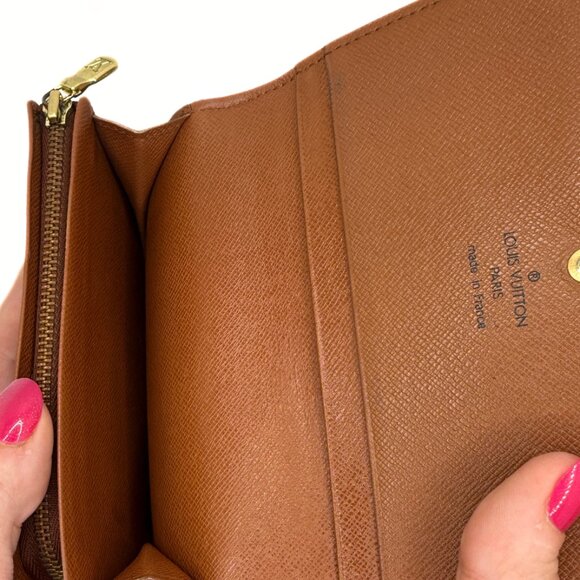 Louis Vuitton Monogram Porte Monnaie Tresor Wallet - Picture 9 of 17